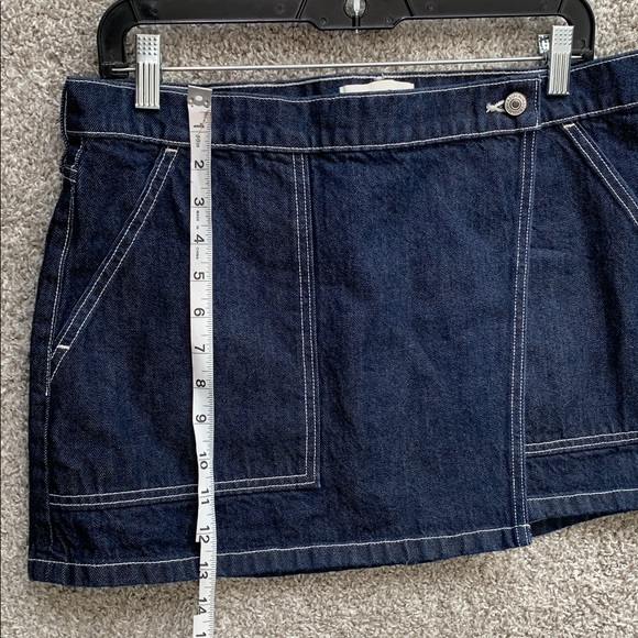 Abercrombie and Fitch Denim Mid Rise Faux Wrap Skirt Size 30 - Picture 6 of 8